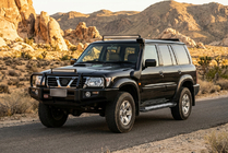 Nissan Patrol Y61 1997-2011 Seitenschweller New Vision Black (2 Stk., Aluminium) Foto 1