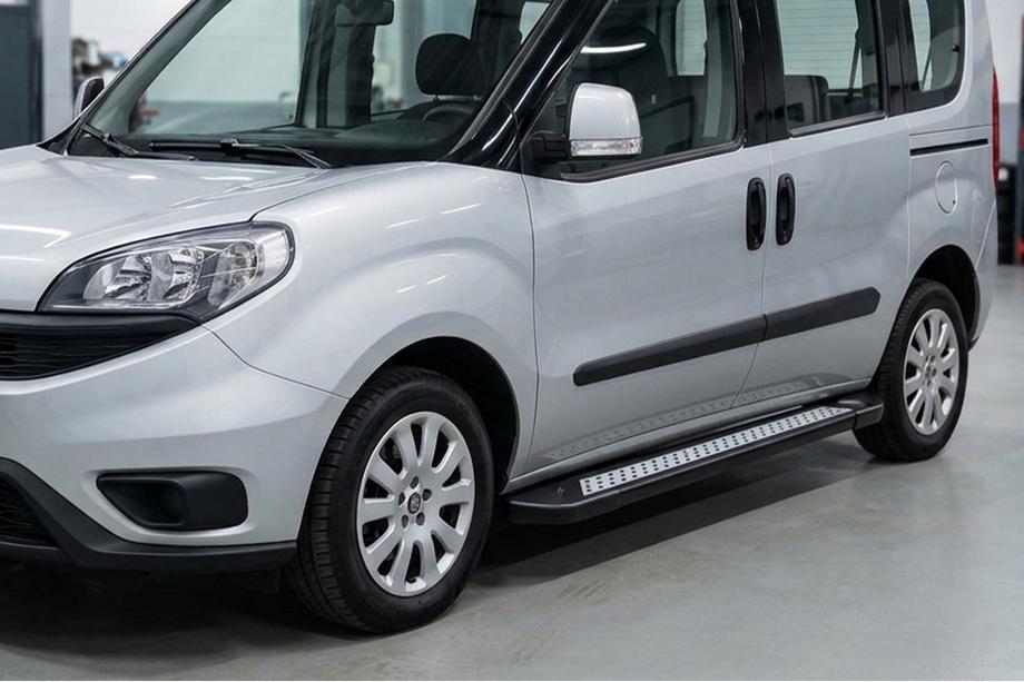 Opel Combo 2012-2018 Seitenschweller New Vision Black (2 Stk., Aluminium) Image