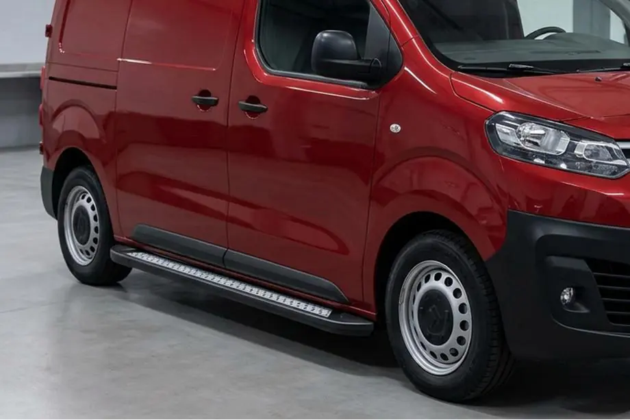 Peugeot Expert 2017- Seitenschweller New Vision Black (2 Stk., Aluminium) Image