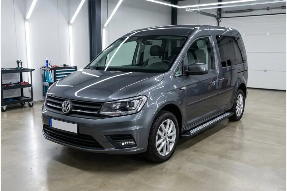 Volkswagen Caddy 2015-2020 Seitenschweller New Vision Black (2 Stk., Aluminium) Image