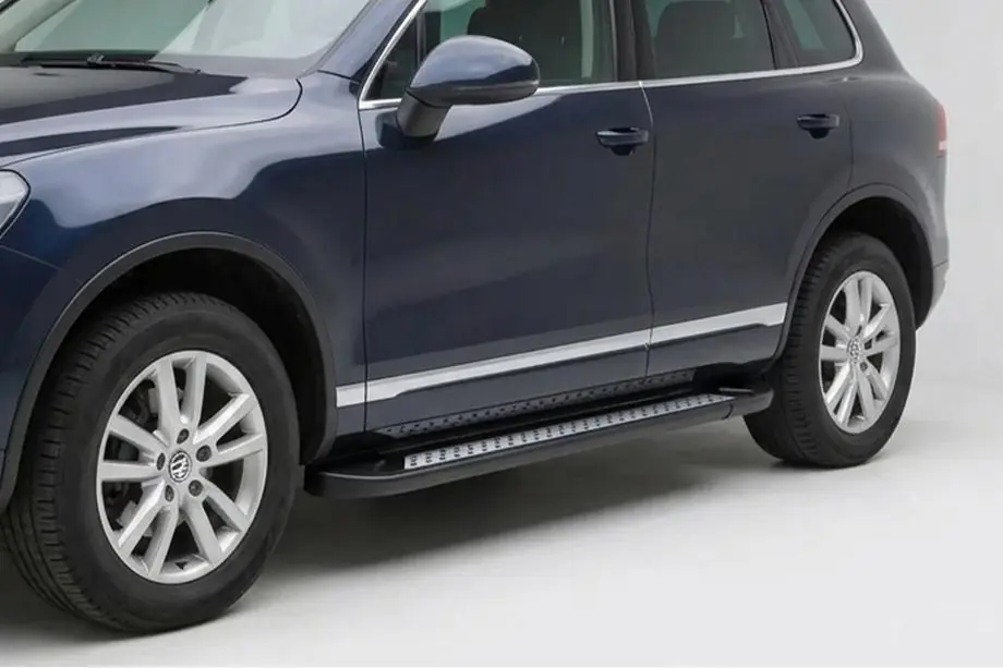 Volkswagen Touareg 2002–2010 Seitenschweller New Vision Black (2 Stk., Aluminium) Image