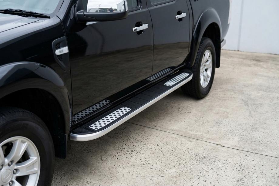 Mazda BT-50 2007-2012 Seitenschweller Tayga V2 (2 Stk., Aluminium) Image