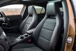 Übersicht der kompakte Crossover Mercedes-Benz GLA-Klasse Foto 10