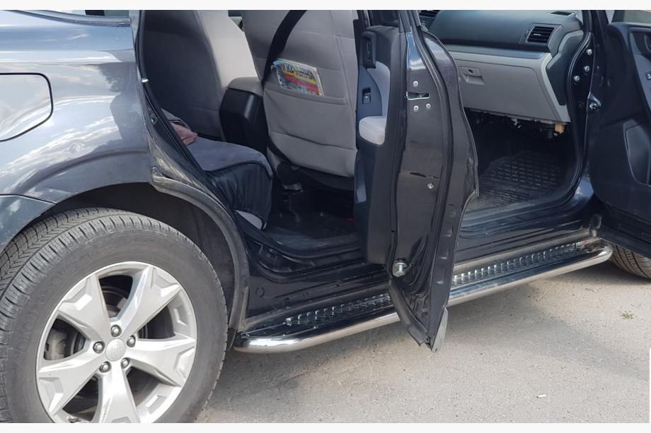 Subaru Forester 2013-2018 Seitenschweller Premium (2 Stk., Edelstahl) Ø60 Foto 4