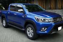 Toyota Hilux 2015- Vordere OEM Scheinwerfer V1 2015-2019 (LED, 2 Stk) Foto 2