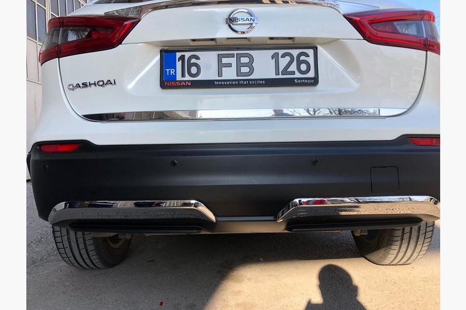 Nissan Qashqai 2014-2021 Edelstahl Abdeckungen für hintere Stoßstangenkante (2017-2021) Foto 2
