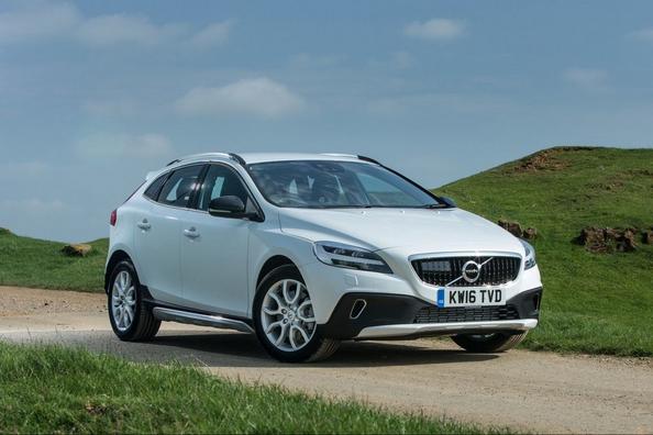 Geländemodifikation des Volvo V40 Cross Country Fließheck Foto 8