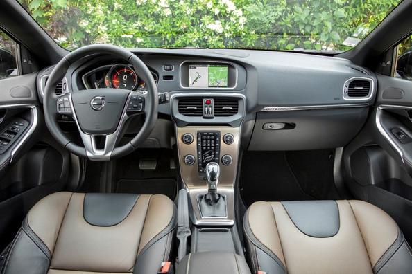 Geländemodifikation des Volvo V40 Cross Country Fließheck Foto 12