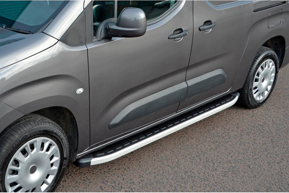 Citroen Berlingo/Multispace 2018- Seitenschweller Fullmond (2 Stk., Aluminium) Image