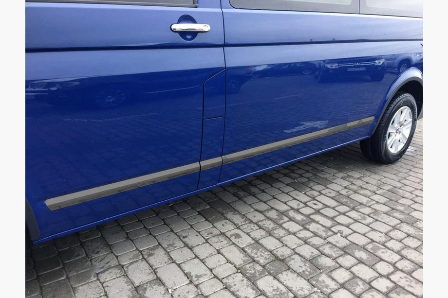 Volkswagen T5 Multivan 2003–2010 Türleisten (Edelstahl, Schwarz Chrom) Image