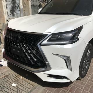 Facelift-Umrüstkit von Modell 2008-2016 auf TRD Superior (2016-2020) Lexus LX570/450d 2008-2022 Foto 4