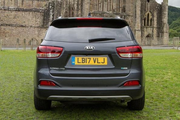 KIA Sorento 3. Generation (UM, 2014–2020): Überblick, Facelift 2017 und was man gebraucht prüfen sollte Foto 15