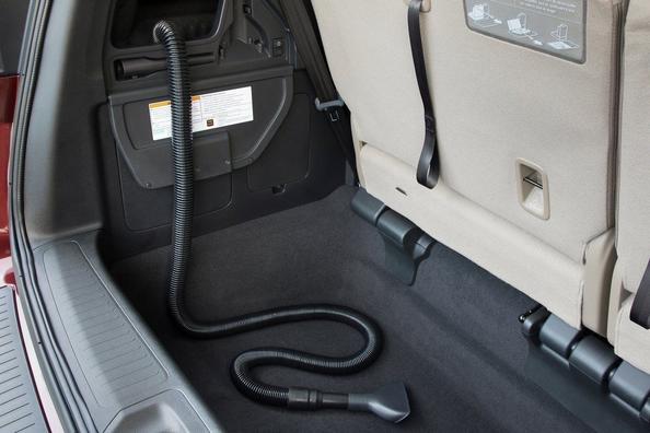 Bewertung des achtsitzigen Minivans Honda Odyssey in voller Größe Foto 16