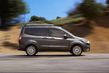 Übersicht über kompakte Mini-Van Ford Tourneo Courier Foto 2