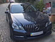Mercedes E-class W212 2009-2016 Frontgrill GT Panamericana (2009-2012) Foto 1