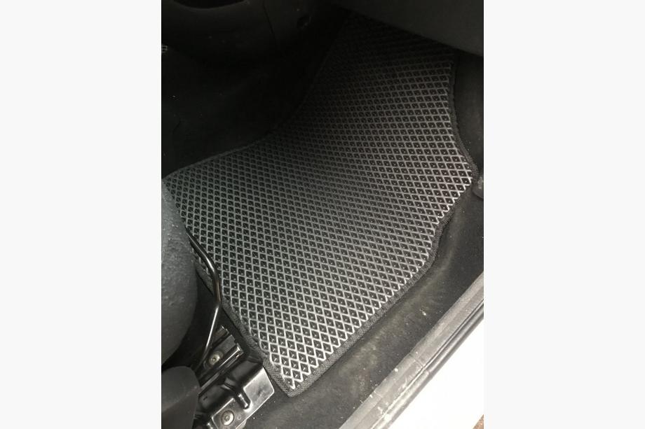 Peugeot Partner Tepee 2008-2018 EVA Fußmatten (schwarz) Vorne + hinten + für Einstiegsleisten (5 Stk.) Foto 3