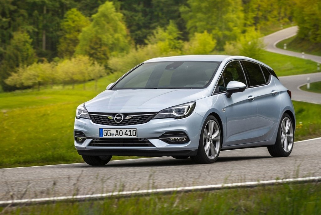 Übersicht der aktualisierten Modelle von Opel Astra Hatchback