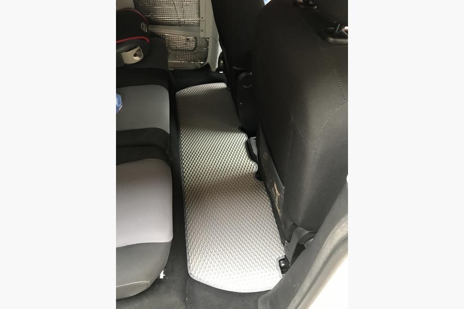 Citroen Berlingo 2008-2018 EVA Fußmatten (Grau) Vorne + hinten + für Einstiegsleisten (5 Stk.) Foto 4
