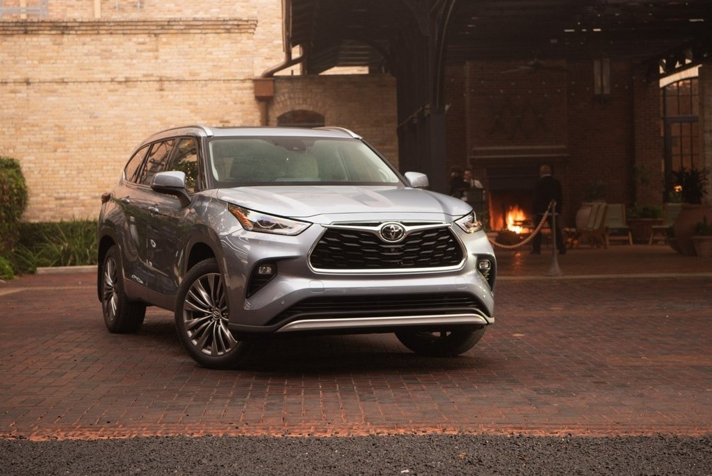 Die neue Generation des Toyota Highlander Crossover