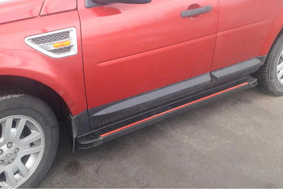 Land Rover Freelander II 2006–2014 Seitenschweller Maya Red (2 Stk., Aluminium) Image