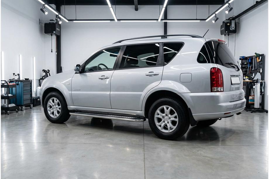 SsangYong Rexton I 2001-2017 Seitenschweller Maydos V2 (2 Stk., Aluminium & Edelstahl) 2012-2017 Image