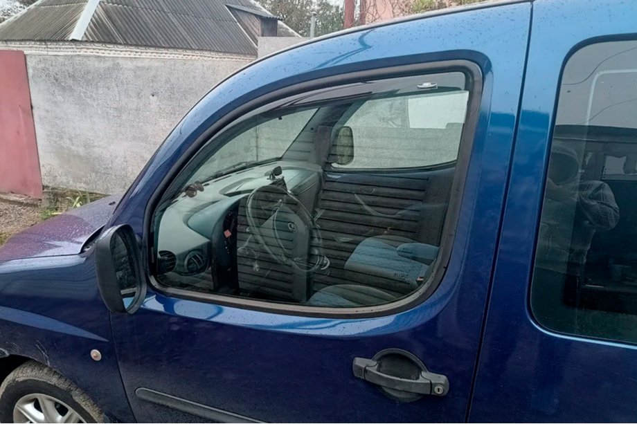 Fiat Doblo I 2005-2010 Windabweiser zum Einstecken (2 Stk, HIC) Image