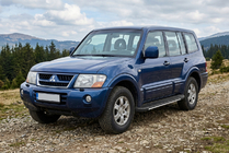 Mitsubishi Pajero Wagon III 1999-2006 Trittbretter Bosphorus Grey (2 Stk., Aluminium) Foto 1