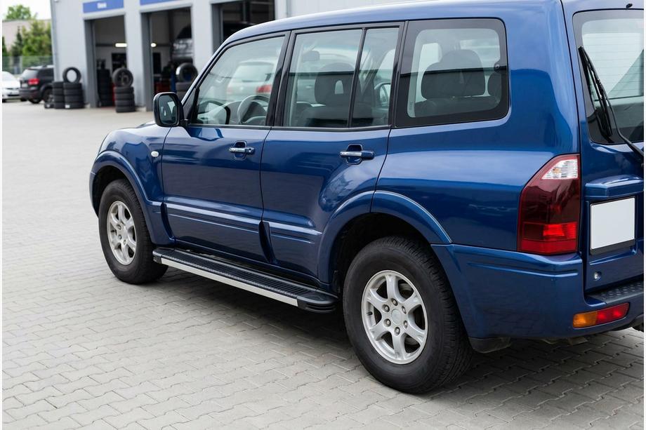 Mitsubishi Pajero Wagon III 1999-2006 Seitenschweller Maya V1 (2 Stk., Aluminium) Image