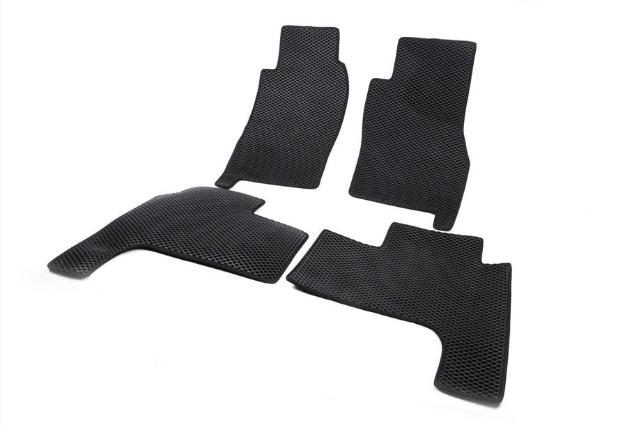 Nissan Patrol Y61 1997-2011 EVA Fußmatten (schwarz) Image