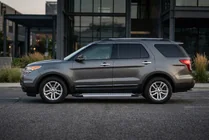 Ford Explorer 2011-2019 Seitenschweller New Vision Grey (2 Stk., Aluminium) Foto 1