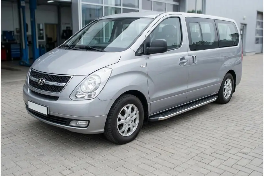 Hyundai H300, H1, Starex 2008-2020 Trittbretter BlackLine (2 Stk., Alu) Image