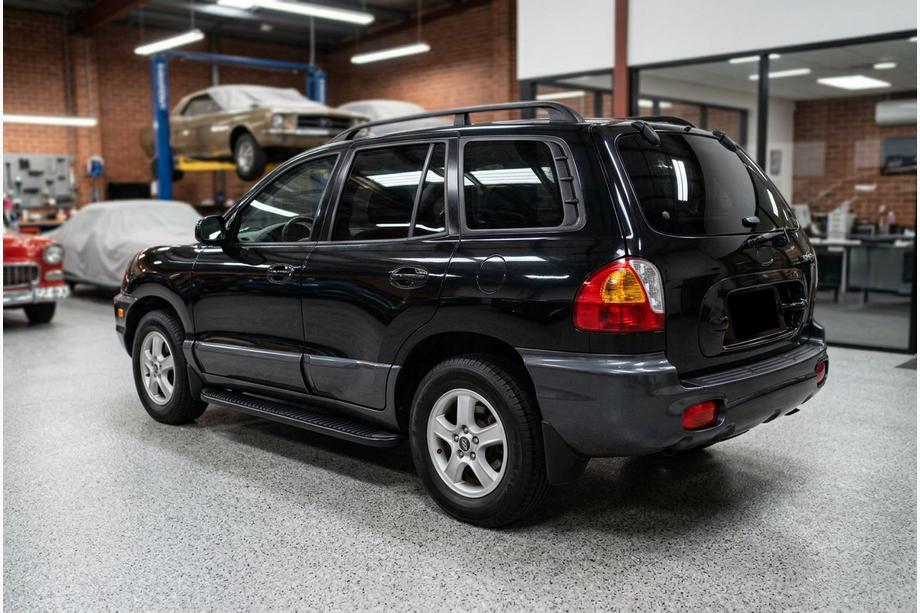 Hyundai Santa Fe 1 2000-2006 Seitenschweller Tayga Black (2 Stk., Aluminium) Image