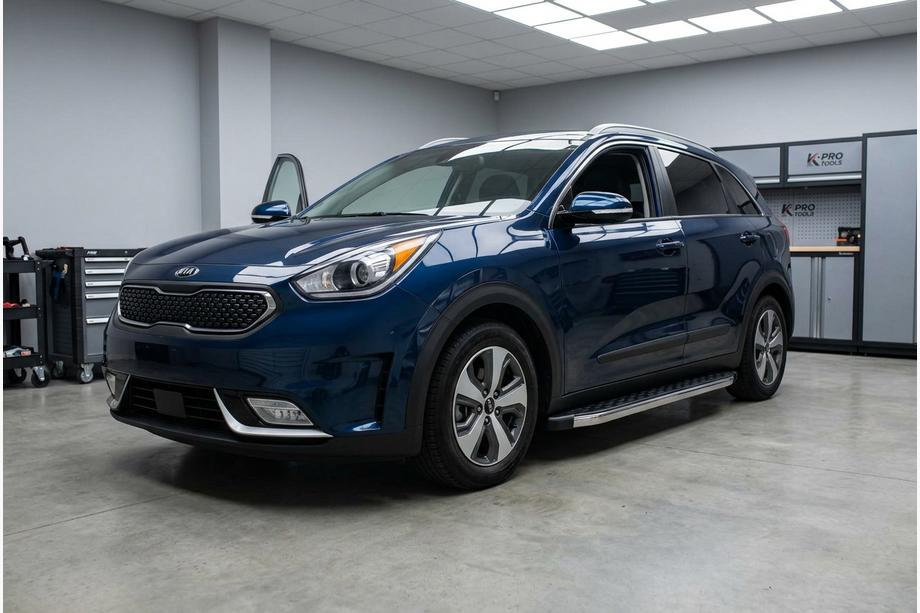 Kia Niro 2016–2021 Seitenschweller BlackLine (2 Stk., Aluminium) Image