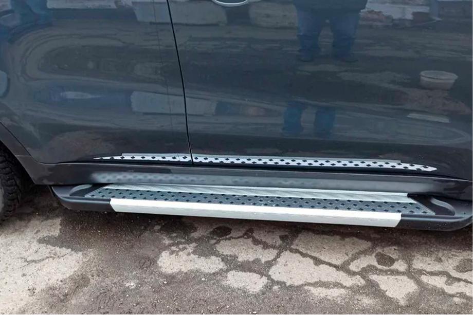 Kia Sportage 2015-2021 Seitenschweller New Vision Grey (2 Stk., Aluminium) Image