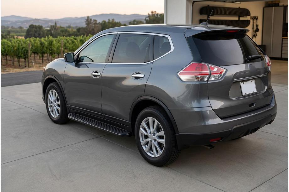 Nissan X-trail T32/Rogue 2014-2021 Seitenschweller Tayga Black (2 Stk., Aluminium) Foto 1