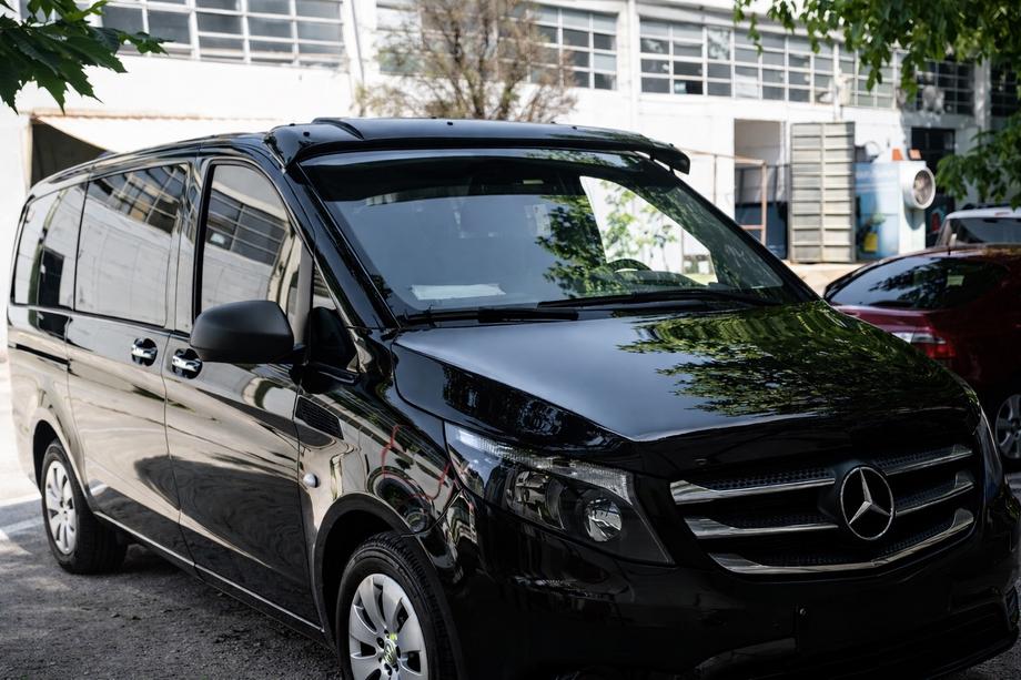 Mercedes Vito/V-class W447 2014- Sonnenblende Frontscheibe (schwarz glanz, 5mm) Foto 1