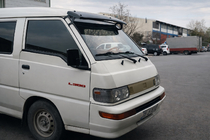 Mitsubishi L300 1986-2013 Windabweiser Frontscheibe Foto 2
