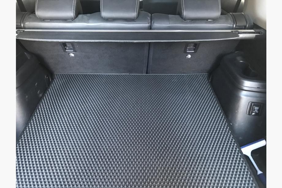 Mitsubishi Outlander 2012-2021 Kofferraummatte P-HEV EVA (Schwarz) Foto 3