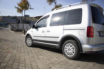Volkswagen Caddy 2015-2020 Satz Zierleisten und Kotflügelverbreiterungen Foto 43