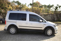 Volkswagen Caddy 2015-2020 Satz Zierleisten und Kotflügelverbreiterungen Foto 40