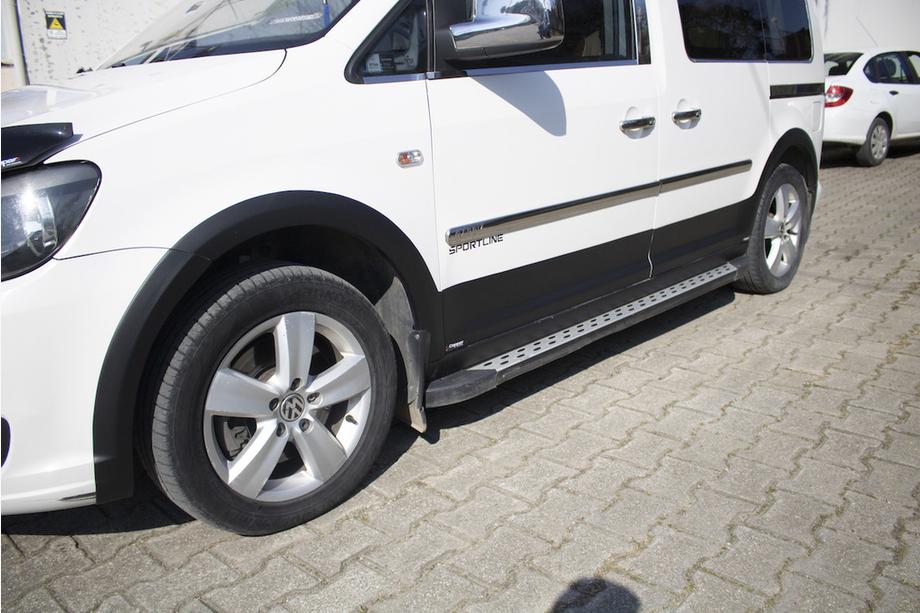 Volkswagen Caddy 2015-2020 Satz Zierleisten und Kotflügelverbreiterungen 2 Türen, langer Radstand Foto 27