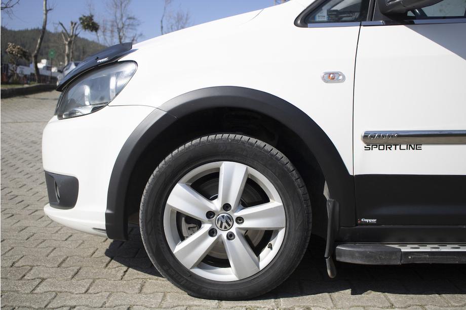 Volkswagen Caddy 2015-2020 Satz Zierleisten und Kotflügelverbreiterungen 2 Türen, langer Radstand Foto 30