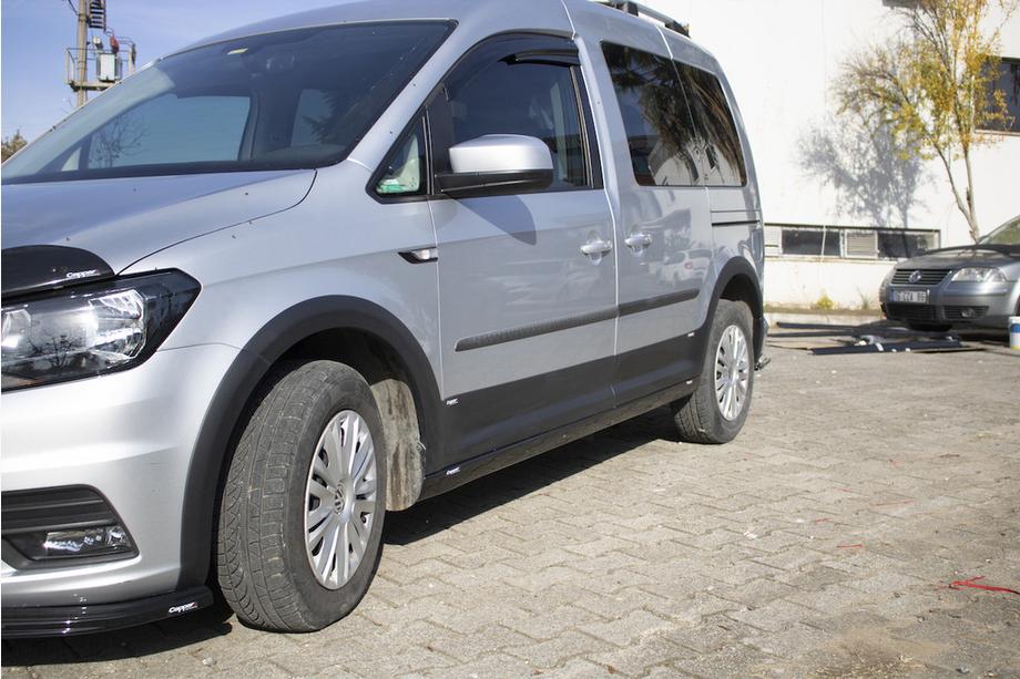 Volkswagen Caddy 2015-2020 Satz Zierleisten und Kotflügelverbreiterungen 2 Türen, langer Radstand Foto 36