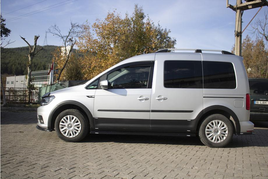 Volkswagen Caddy 2015-2020 Satz Zierleisten und Kotflügelverbreiterungen 2 Türen, langer Radstand Foto 47