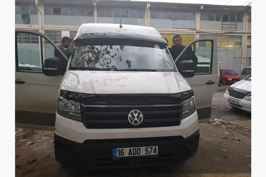 Volkswagen Crafter 2016- Windabweiser Frontscheibe (schwarz glanz, 5mm) Foto 4