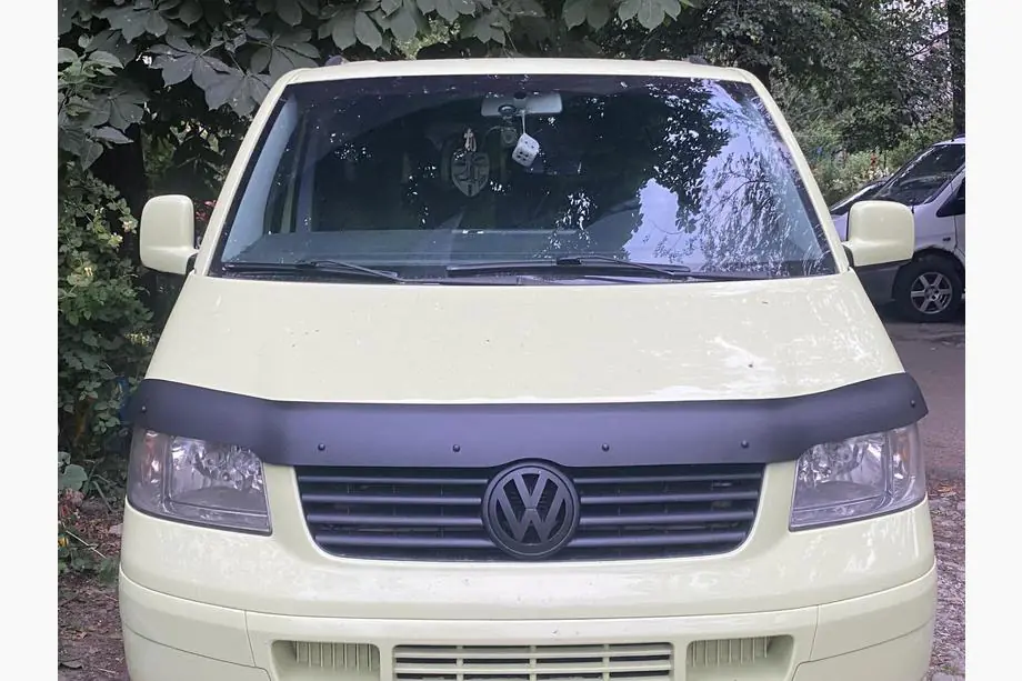 Volkswagen T5 Caravelle 2004-2010 Motorhaubenschutz (EuroCap) Foto 12