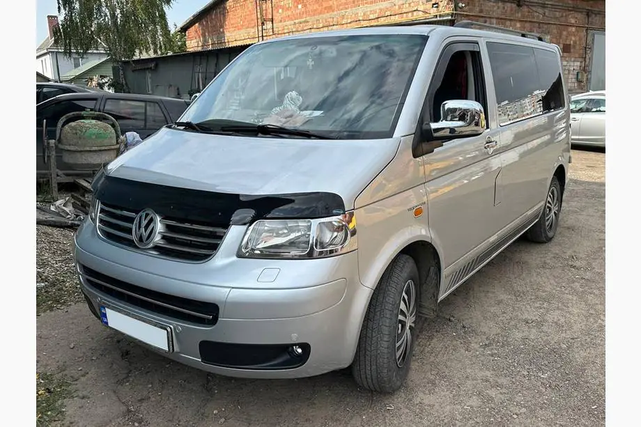 Volkswagen T5 Caravelle 2004-2010 Motorhaubenschutz (EuroCap) Foto 1