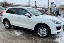 Porsche Cayenne 2010-2017 Windabweiser mit Chromleiste (4 Stk, HIC) Foto 3