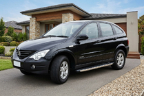 SsangYong Action 2005-2018 Seitenschweller BlackLine (2 Stk., Aluminium) Foto 1