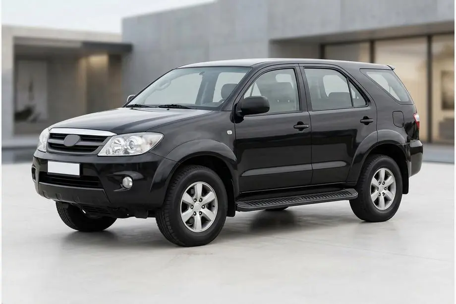 Toyota Fortuner 2006-2015 Seitenschweller Tayga Black (2 Stk., Alu) Image